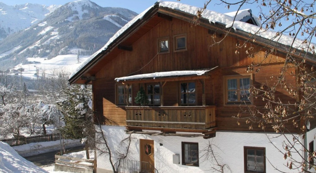 Spacious Apartment near Ski Area in Mittersill