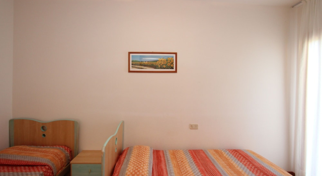 Seafront Apartment With Shared Pool, Prenota Appartamento Hotel a Veneto con parcheggio, Parcheggio