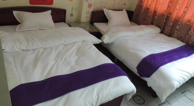 Ha Long Happy Hostel - Adults Only