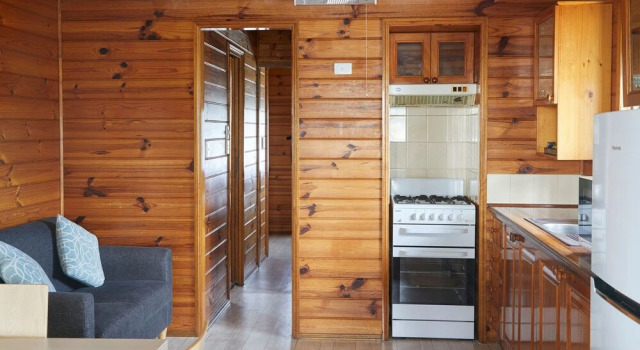 Бунгало с балконом и с частичным видом на океан Crescent Head Holiday Park