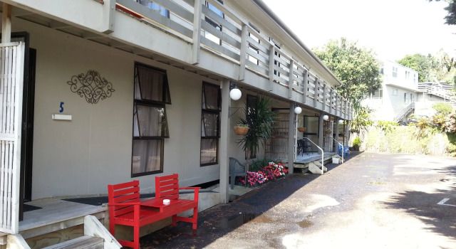 Carrington Motel, Забронировать Мотель Нью-Плимут Stratford Mountain Club, рядом с Puke Ariki