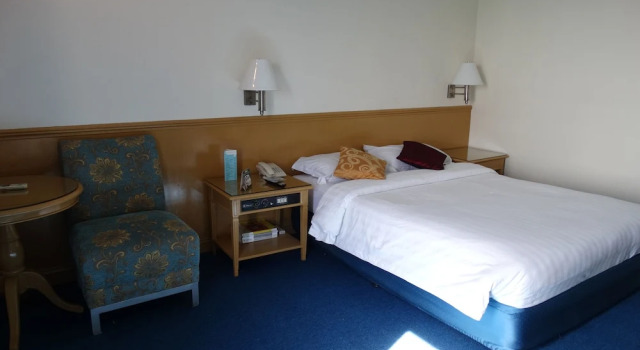 Номер Standard с балконом Aloha Hotel