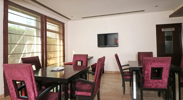 OYO 10273 Ryan Residency
