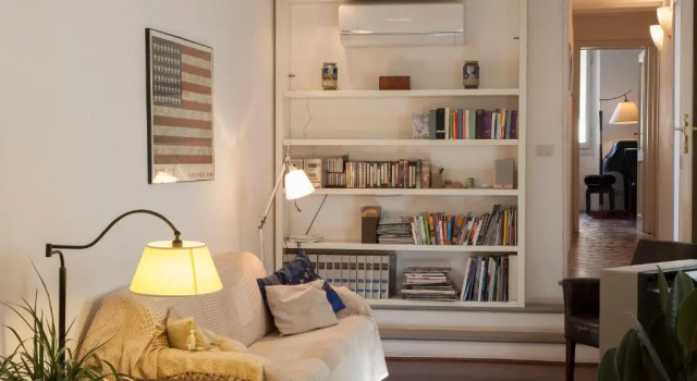 Grand Piano Apartment