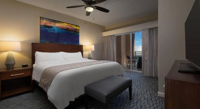 Вилла c 1 комнатой с балконом Marriotts BeachPlace Towers