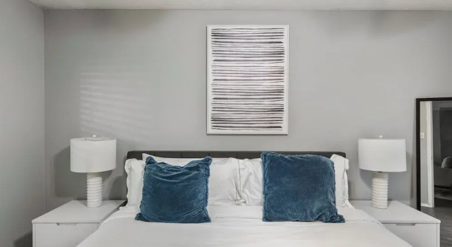 Апартаменты с 2 комнатами Landing Apartments - Quail Ridge