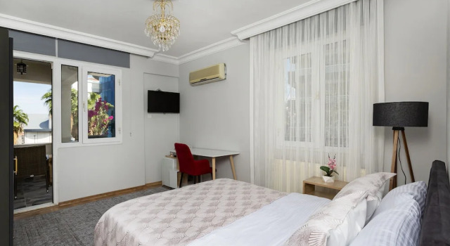 Номер Deluxe 8 Rooms House