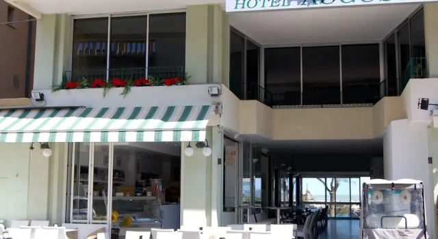 Hotel Augusta, Book Hotel Hoteller i Marche med parkering, Parkering