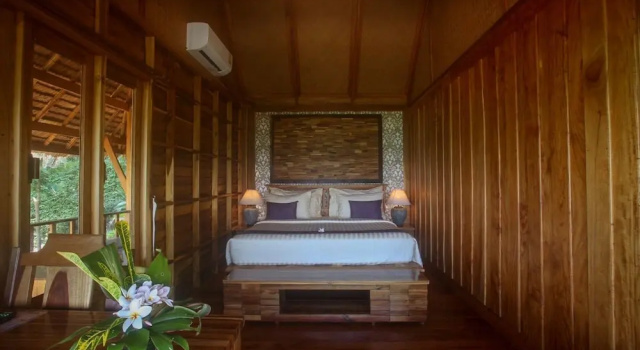 Семейное бунгало с 2 комнатами Phi Phi Phu Chalet Resort