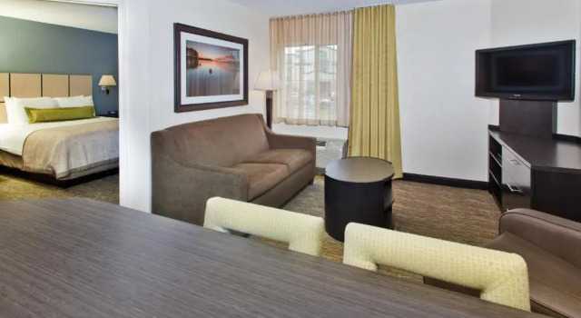 Двухместный люкс c 1 комнатой Executive Residency by Best Western Philadelphia-Willow Grove