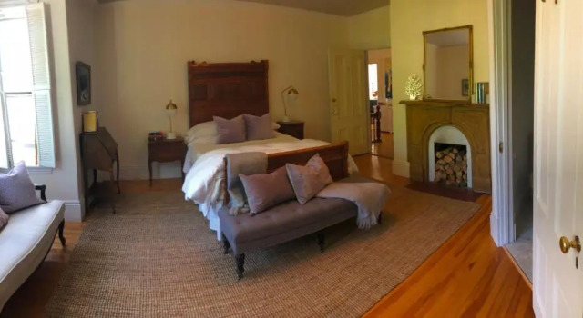 Номер Deluxe The Library Inn