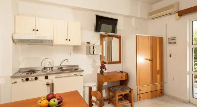 Студия Niriis Hotel