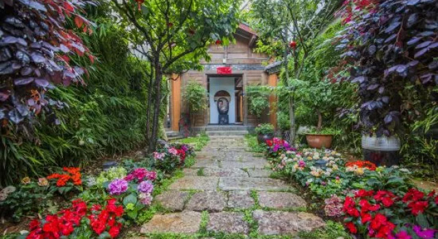 Lijiang Old Town Anyu Hotel, Забронировать Отель Бизнес-отели Лицзян, рядом с Улица Сквер-стрит Древнего города Даянь, 4* 5*