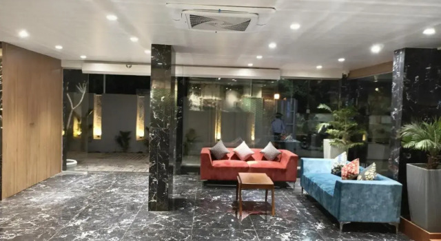 Hotel Chitra Executive, Prenota Hotel Hotel a Solapur con colazione, Colazione