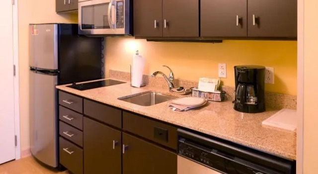 Четырёхместный люкс TownePlace Suites Omaha West