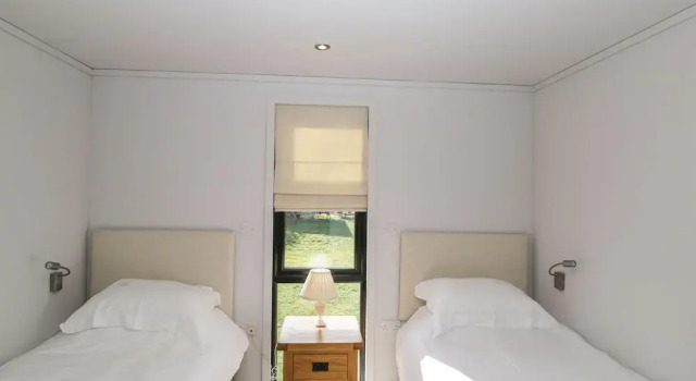 Manor Farm Lodge, Забронировать Фермерский дом Фермерские дома Англии, Фермерский дом
