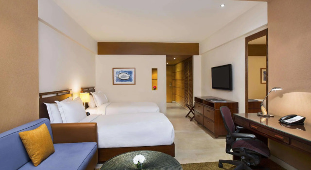 Двухместный номер Deluxe Hilton Kuwait Resort