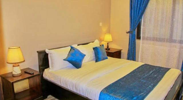 Golden Castle Hotel