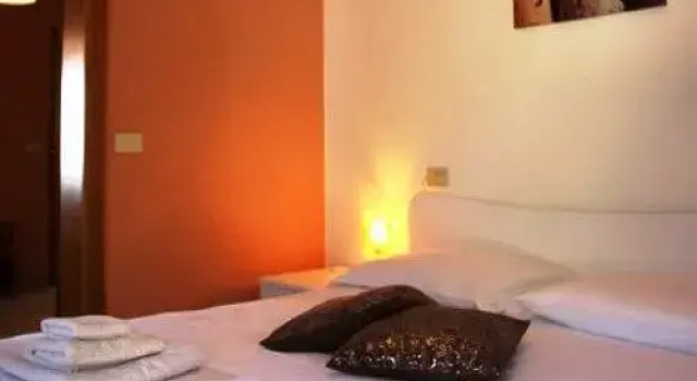 Al Castello B&B, Rezervovat Penzión se snídaní Gradara 