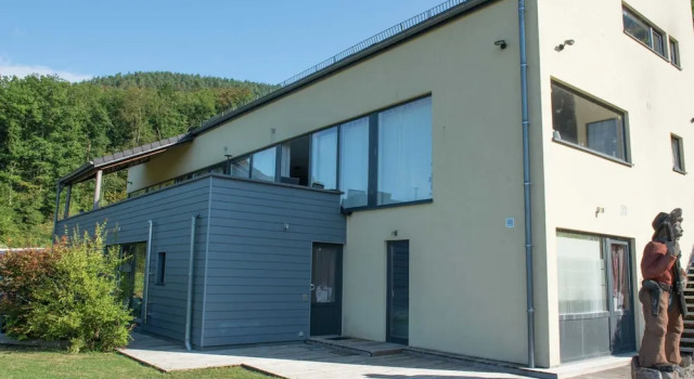Вилла Luxury Villa in Stavelot with Hot Tub