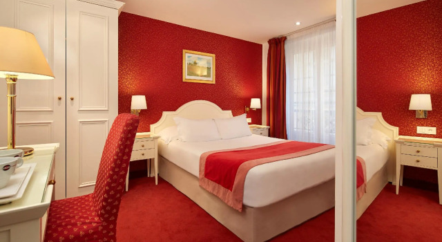 Четырёхместный номер Standard Austins Arts Et Metiers Hotel