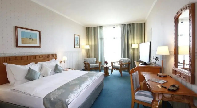 Ledger Plaza N'djamena, Prenota Hotel N'Djamena Chad