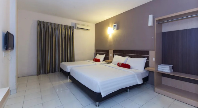 Номер Deluxe Simms Grand Inn