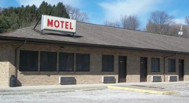 Mohican Little Brown Inn Loudonville, Buchen Sie Hotel Loudonville Ohio