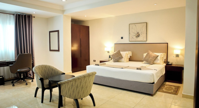 Номер Executive Crystal Palm Hotels