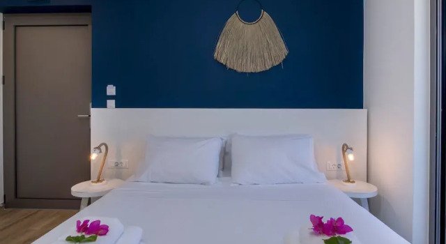 Студия Eleanthi Modern Living