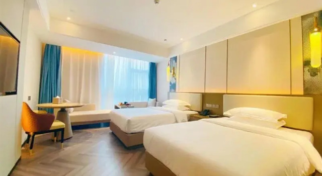 Jinjiang Metropolo Hotel Guiyang Guanshanhu, Rezerwuj Hotel Guiyang Guizhou