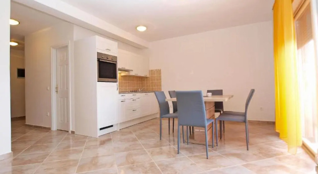 Апартаменты Apartments Antun 1237