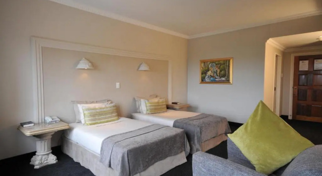 Номер Deluxe Apollo Hotel