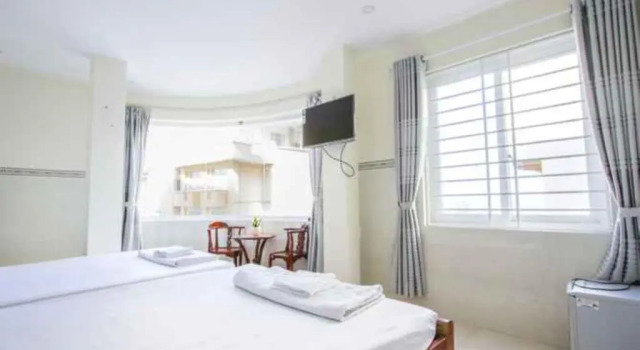 Четырёхместный номер Standard с видом на море Hoang Phat Hotel