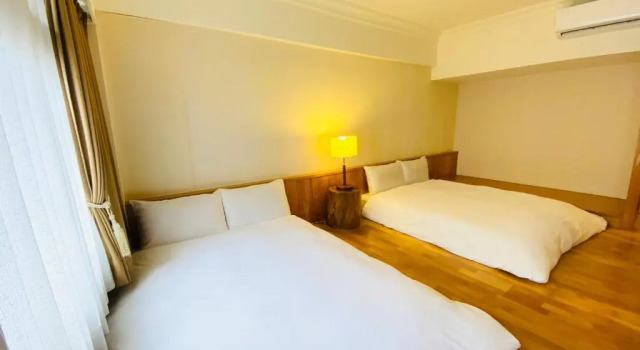 Четырёхместный номер Economy East Coast Hotel