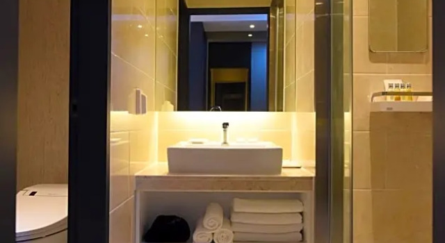 Номер Deluxe Geoje Artnouveau Suite Hotel