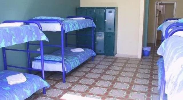 Ocean Beach Backpackers, Book Hotel Cottesloe Perth