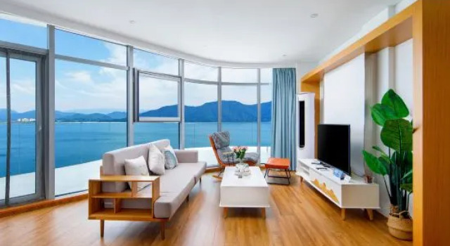 Люкс с 2 комнатами с балконом и с видом на озеро Huangshan Taiping Lake Landscape Impression Art Apartment
