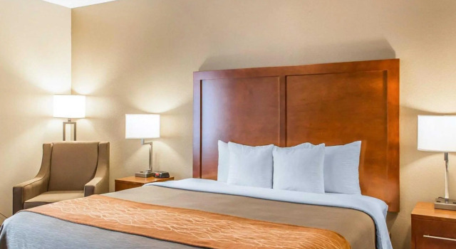 Номер Standard Comfort Inn North-Polaris