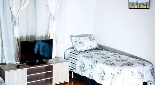 Ui Elemea Suites