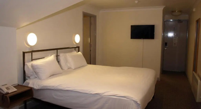 Люкс c 1 комнатой 247Hotel