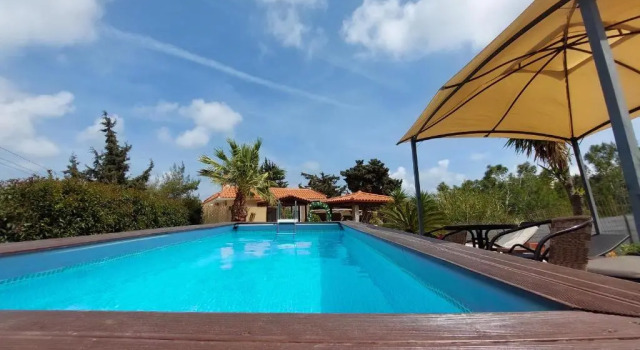 Вилла с 2 комнатами Nilas Villa