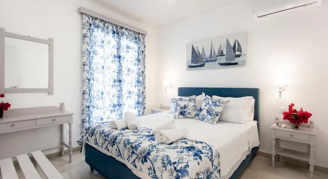 oliva e mare luxury suite, Забронировать Отель Отели периферии Ионических островов с парковкой, Парковка