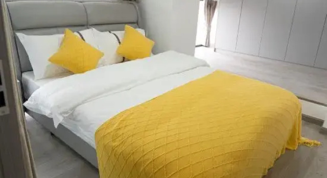 Люкс Дуплекс с 2 комнатами Yijiu Apartment (Kunming Railway Station Shuangqiao Night Market Style Street)