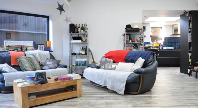 Luxury 2 Bedroom Central London House, Забронировать Дом для отпуска Коттеджи Лондона, рядом с Ист Актон, Коттедж