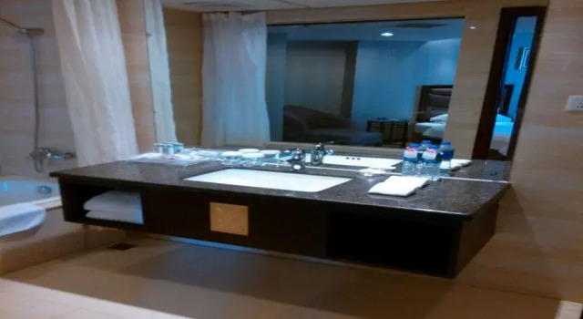 Glory Grand Hotel, Book Hotel Zhengzhou Henan