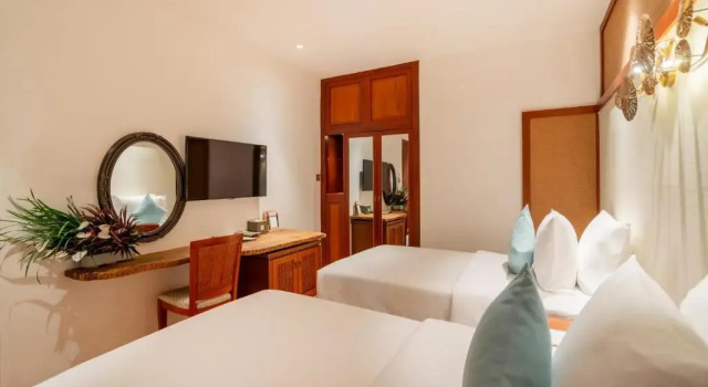 Двухместный номер No window Premium A&EM - The Petit Hotel