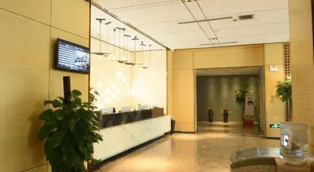 Grace Inn Hotel (Heze Danyang Overpass), Забронировать Отель Хецзе Шаньдун