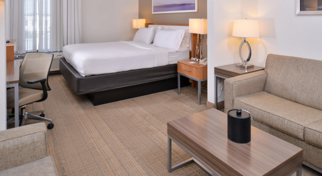 Holiday Inn Express and Suites New Orleans Airport by IHG, Забронировать Отель Сент-Роуз Луизиана