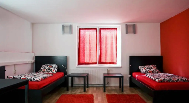 Четырёхместный номер Standard Nitra Glycerin Hostel